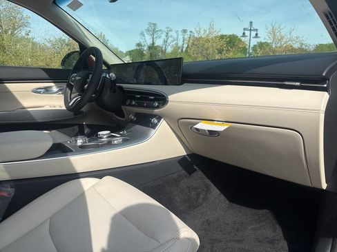 New 2026 Genesis GV70 2.5T Select AWD/4WD image 36