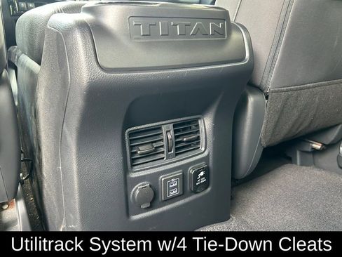 Used 2023 Nissan Titan SV w/ SV Convenience Package image 40