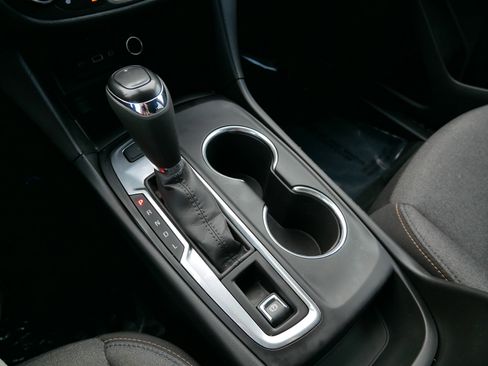 Used 2020 Chevrolet Equinox LT image 24