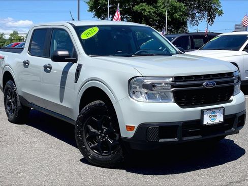 Used 2022 Ford Maverick XLT w/ Equipment Group 300A Standard AWD/4WD image 2