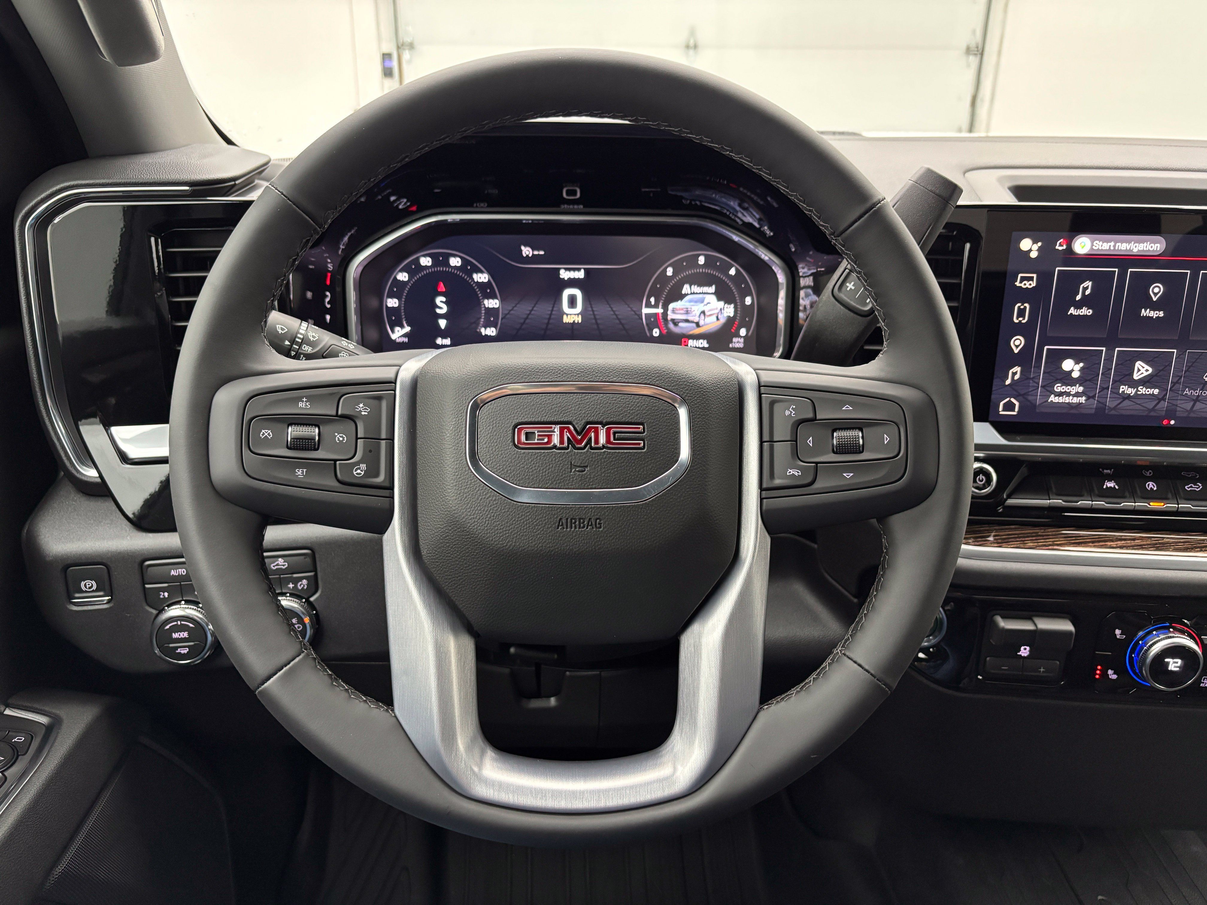 New 2026 GMC Sierra 1500 Elevation w/ Elevation Select Package AWD/4WD image 17