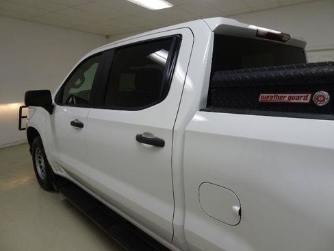 Used 2020 Chevrolet Silverado 1500 W/T w/ WT Convenience Package AWD/4WD image 12