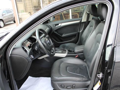 Used 2011 Audi A4 2.0T Premium image 12