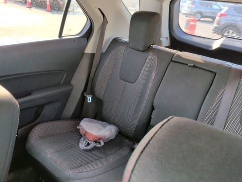 Used 2017 Chevrolet Equinox LT AWD/4WD image 8