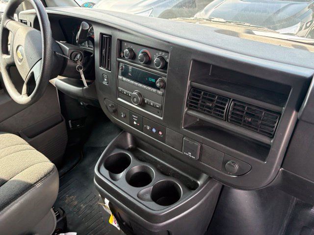 Used 2025 Chevrolet Express 2500 w/ Driver Convenience Package RWD image 23