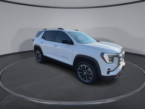 New 2026 GMC Terrain Elevation w/ Elevation Premium Package image 2