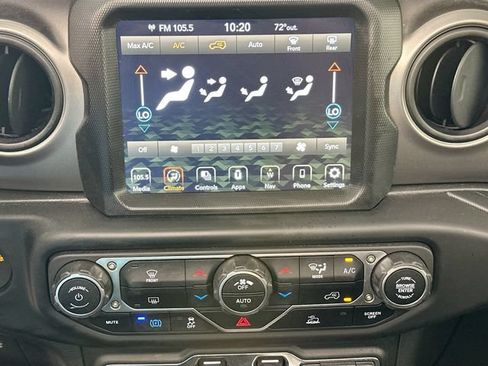 Used 2023 Jeep Wrangler Unlimited w/ Sun & Screen Package AWD/4WD image 15
