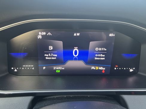 Certified 2025 Volkswagen Jetta Sport image 20