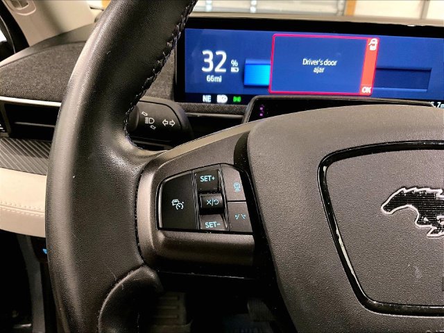 Used 2023 Ford Mustang Mach-E Premium AWD/4WD image 17