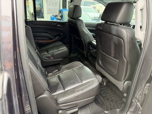 Used 2015 Chevrolet Suburban LTZ image 14