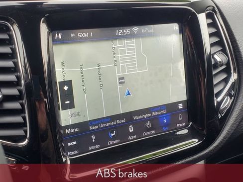 Used 2018 Jeep Compass Limited w/ Navigation Group image 28