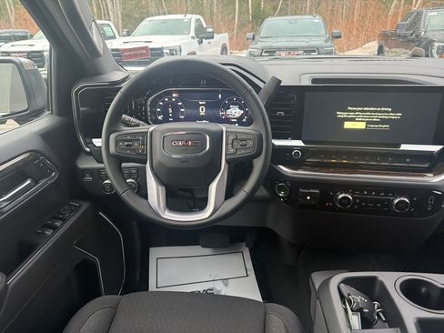 New 2026 GMC Sierra 1500 SLE w/ X31 Off-Road Package image 14
