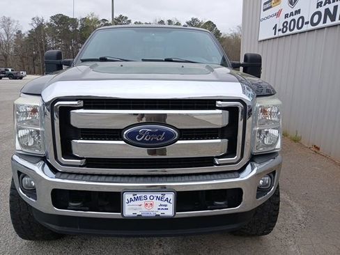 Used 2016 Ford F350 Lariat w/ Lariat Interior Package image 13