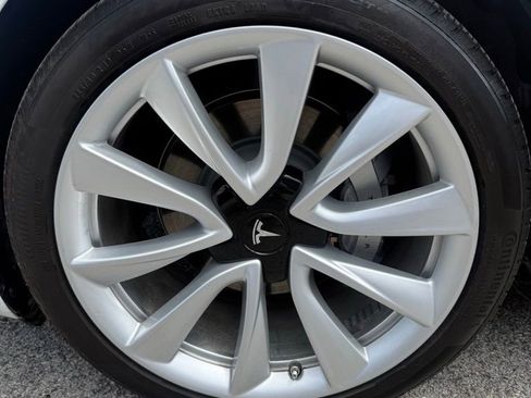 Used 2019 Tesla Model 3 Long Range image 7