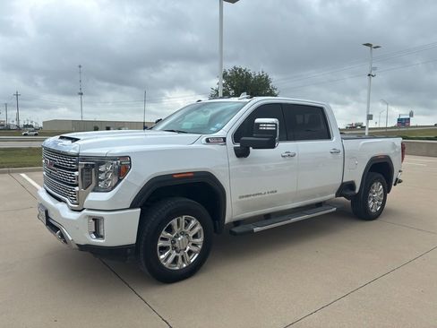 Used 2020 GMC Sierra 2500 Denali w/ Denali Ultimate Package AWD/4WD image 1
