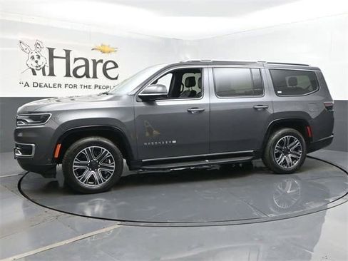 Used 2022 Jeep Wagoneer Series III w/ Convenience Group I image 54