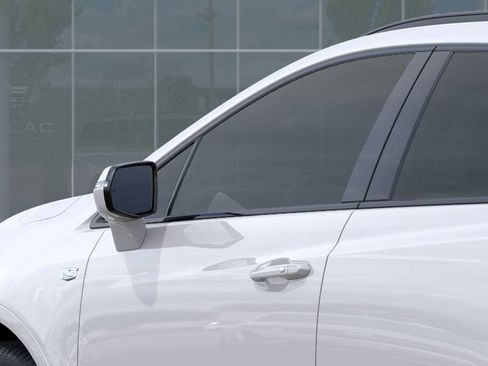 New 2026 Cadillac XT5 Sportv w/ LPO, Floor Liner Package image 12