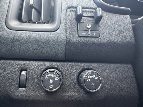 Used 2022 Chevrolet Colorado Z71 image 14