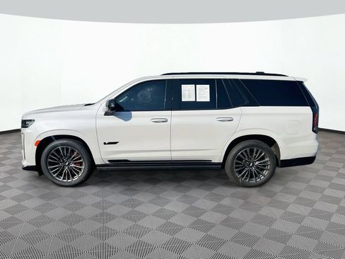 Used 2024 Cadillac Escalade V AWD/4WD image 9