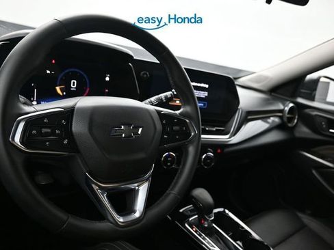 Used 2024 Chevrolet Trax ACTIV image 10