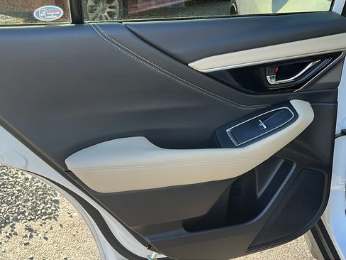 Used 2020 Subaru Outback Limited image 20