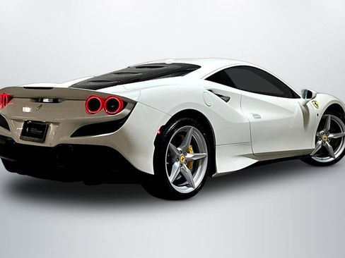 Used 2021 Ferrari F8 Tributo RWD image 7