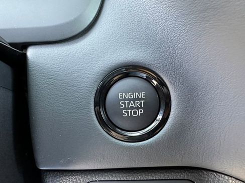 New 2026 Toyota Tundra Platinum AWD/4WD image 30