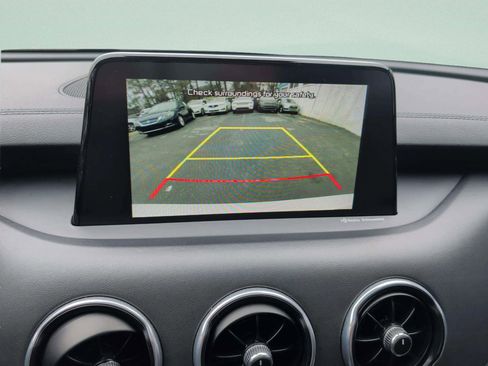 Used 2018 Kia Stinger Premium image 29