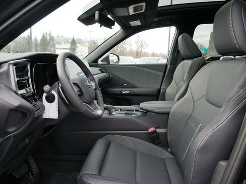 New 2026 Lexus TX 350 AWD image 9