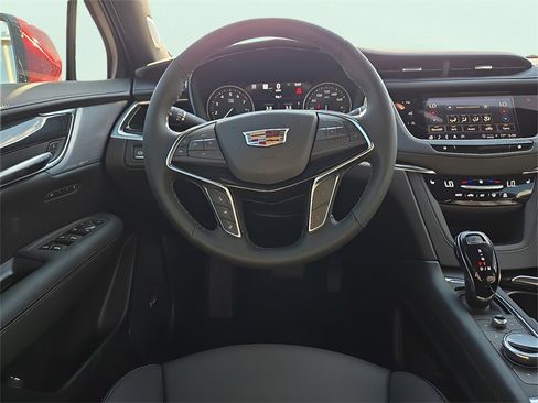 New 2025 Cadillac XT5 Premium Luxury w/ Technology Package image 19