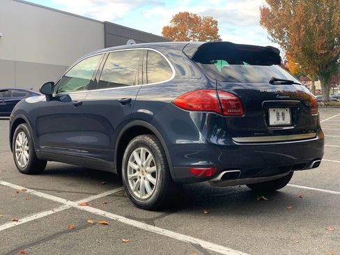 Used 2012 Porsche Cayenne image 22