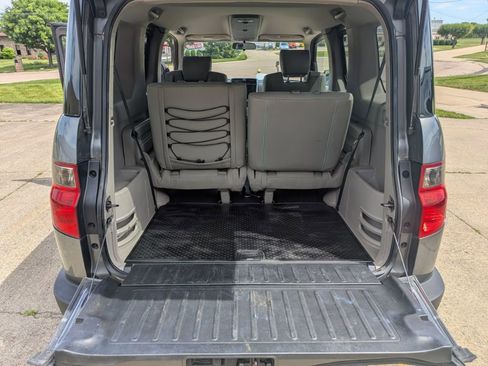 Used 2010 Honda Element EX image 12