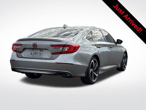 Used 2019 Honda Accord Sport image 2