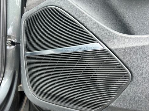 Used 2021 Audi SQ7 Premium Plus w/ Driver Assistance Package image 42