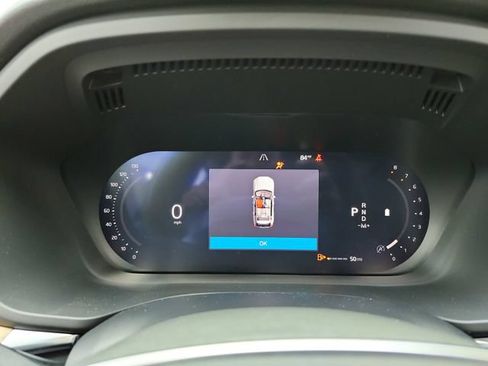 New 2026 Volvo XC60 B5 Plus w/ Protection Package Premier AWD/4WD image 24