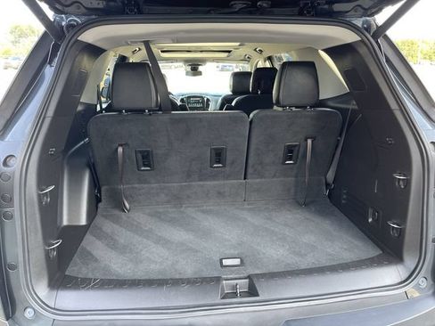 Used 2018 Chevrolet Traverse LT AWD/4WD image 24