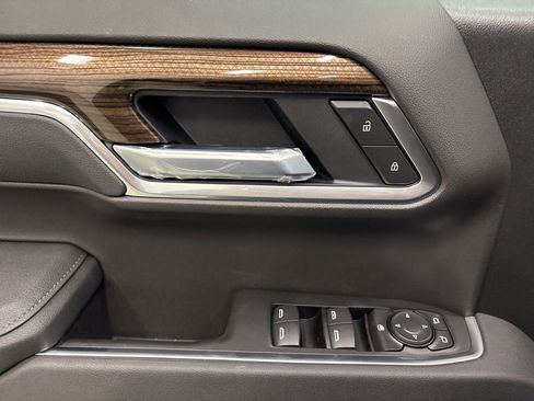 New 2026 Chevrolet Silverado 1500 RST AWD/4WD image 15