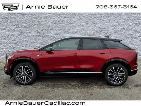 New 2026 Cadillac Optiq Sport 2 image 9