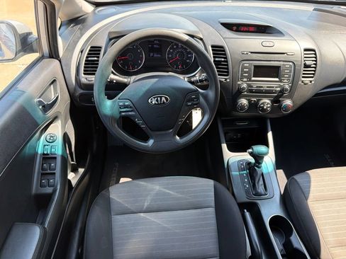 Used 2016 Kia Forte LX FWD image 21