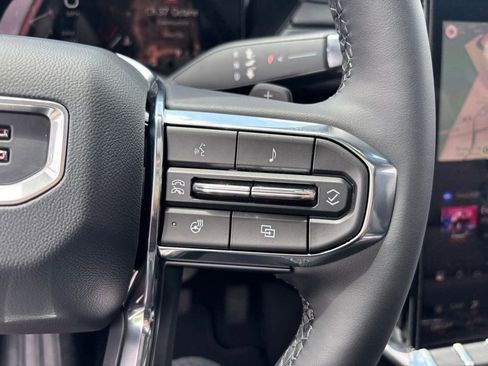 New 2025 GMC Acadia Elevation w/ Elevation Premium Package image 24