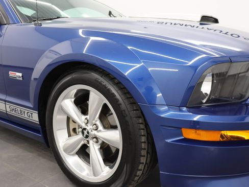 Used 2008 Ford Mustang GT RWD image 23
