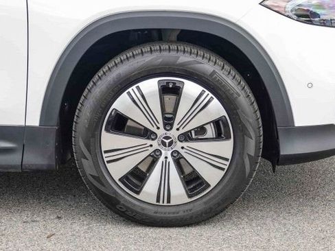 Certified 2024 Mercedes-Benz EQB 300 4MATIC image 11