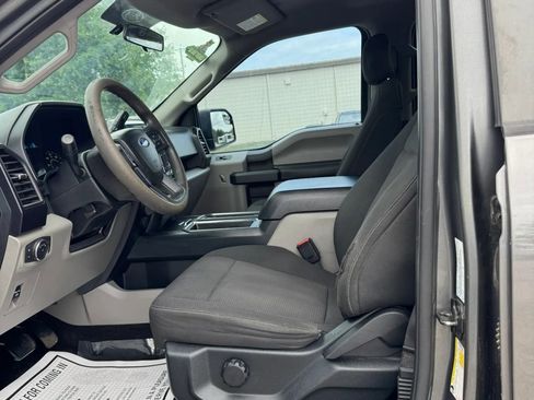 Used 2017 Ford F150 XL w/ Equipment Group 101A Mid image 12