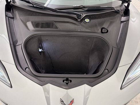 Used 2024 Chevrolet Corvette Stingray Premium Conv w/ Z51 Performance Package image 23