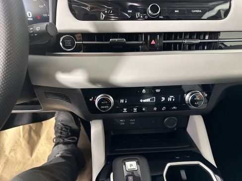 New 2026 Mitsubishi Outlander SE image 31