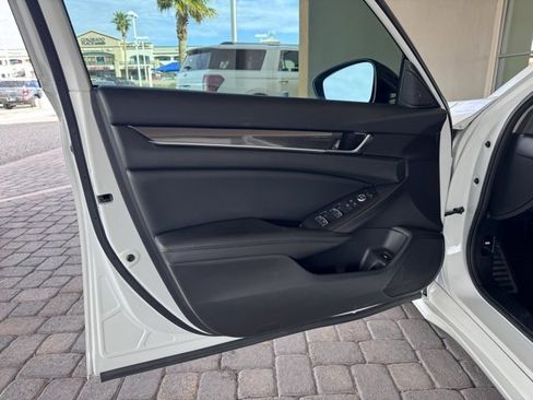 Used 2021 Honda Accord Sport Special Edition image 10