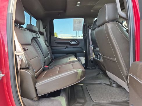Used 2024 GMC Sierra 1500 Denali AWD/4WD image 21