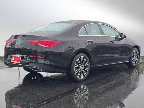 Used 2021 Mercedes-Benz CLA 250 image 3