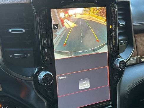 Used 2022 RAM 1500 Limited w/ Trailer Tow Group image 20