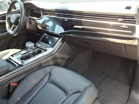 Used 2025 Audi Q7 3.0T Premium Plus AWD/4WD image 28